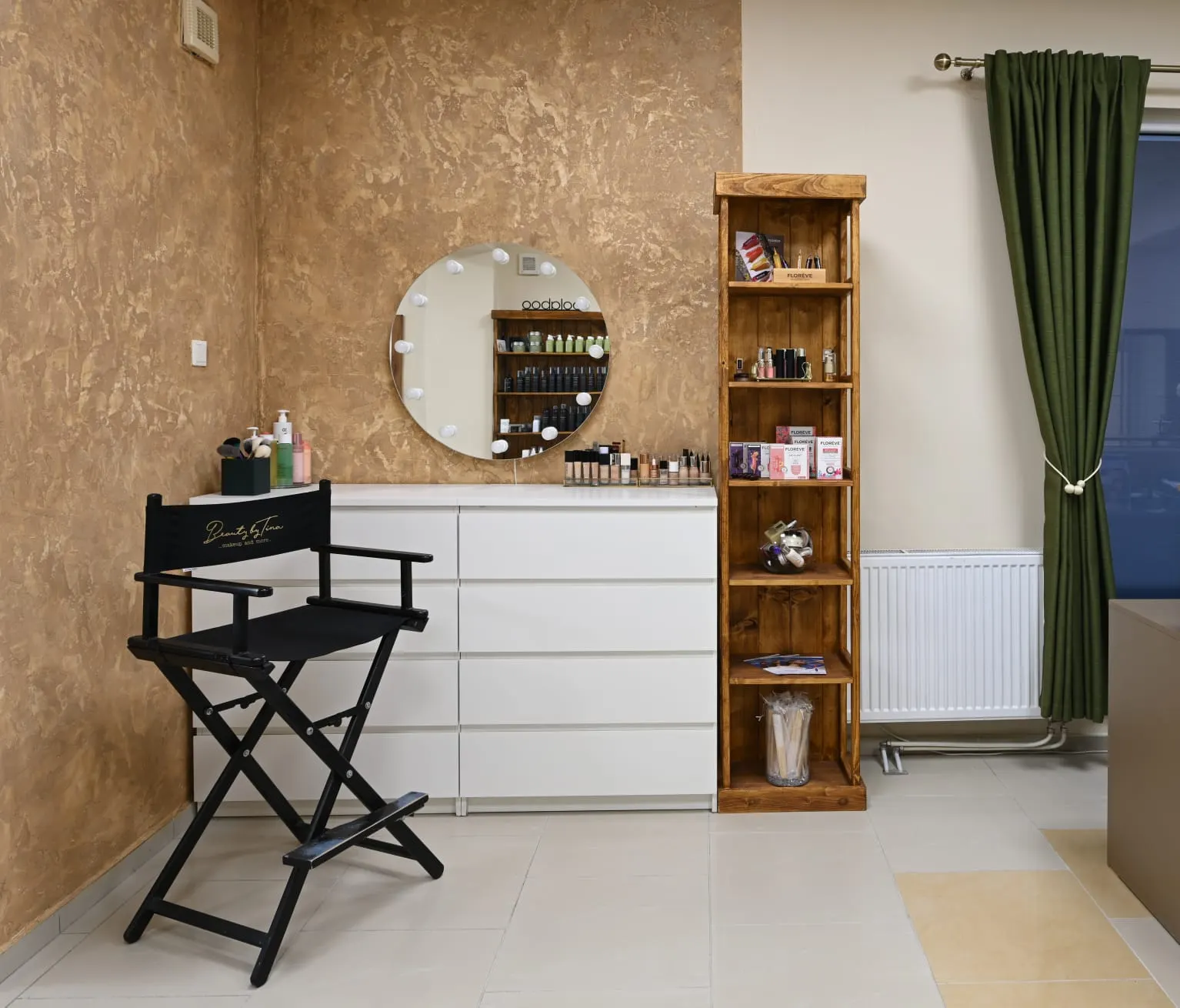 Kútik na líčenie Beauty by Tina
